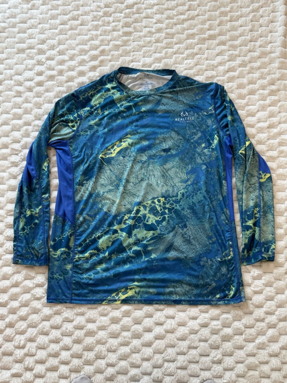 Realtree Fishing Shirt Mens 2XL Blue Water Camo Long Sleeve UPF Performance